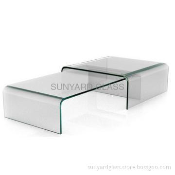 Curved glass nest table